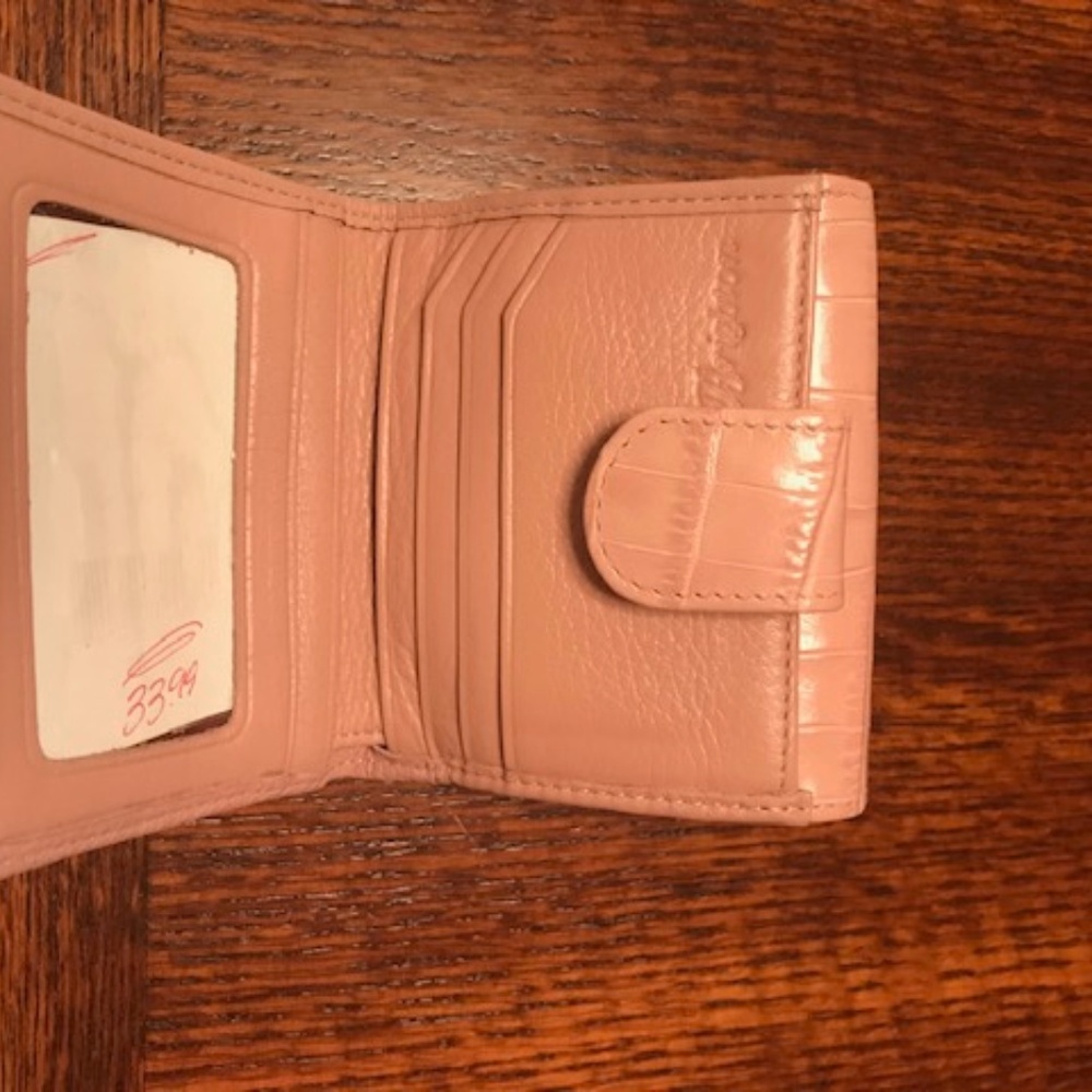 New Brighton Leather Wallet - Picture 2 of 3